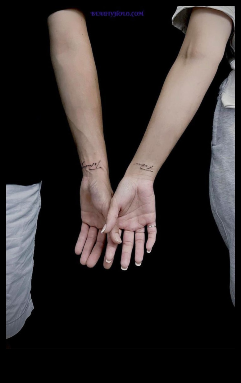 Vienotības modeļi: pāra tetovējumi nedalāmām saitēm