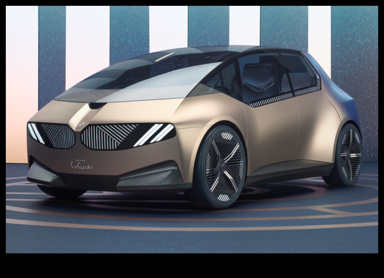 Eco-chic piedziņas: elektrisko transportlīdzekļu modernā puse