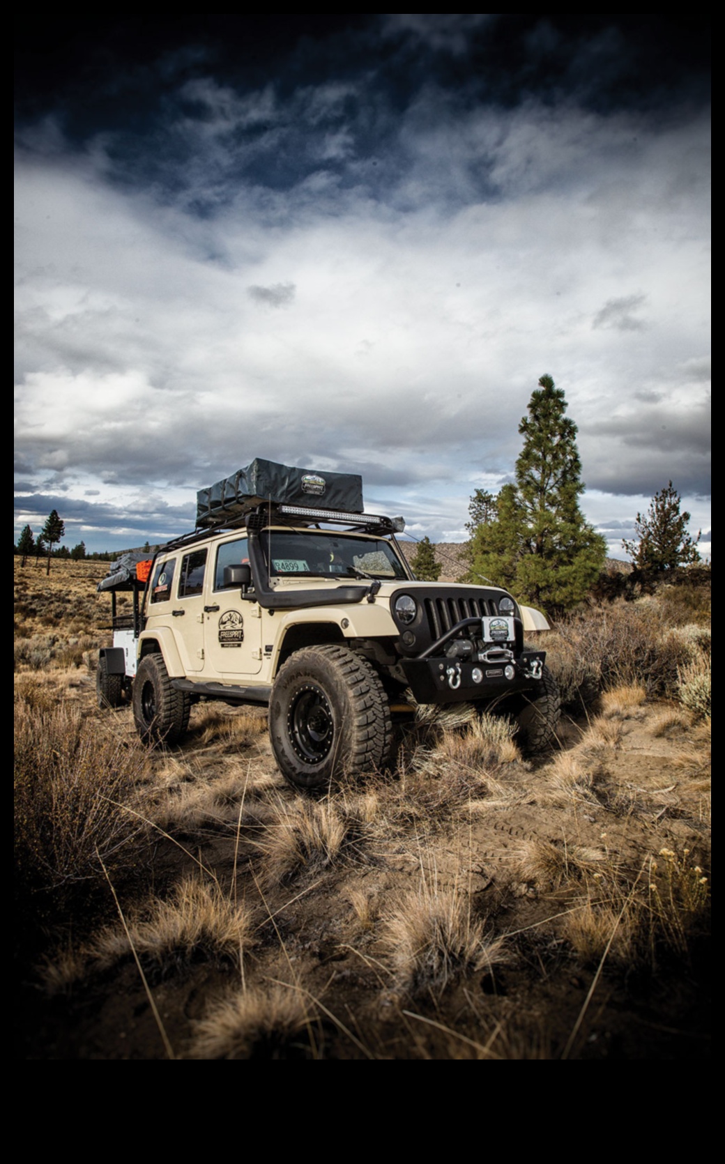 Ārpus ietves: pārvarēšana nelīdzenā apvidū ar hibrīdajiem bezceļniekiem