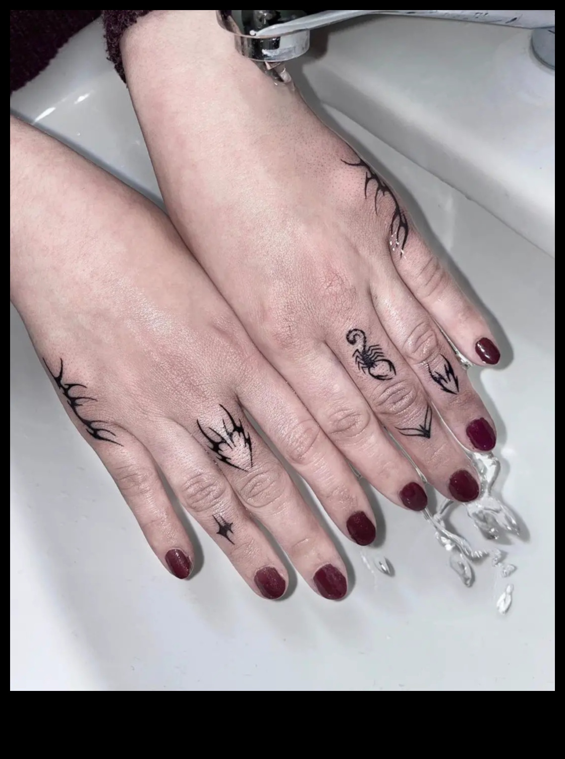 Tintes čuksti: noslēpumi, kas atklāti uz jūsu drosmīgajiem elegantajiem cipariem