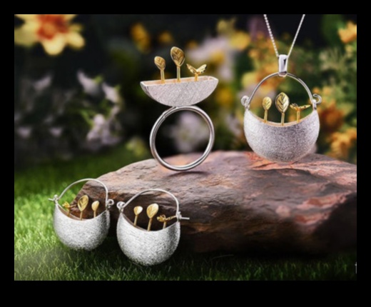 Savdabīgie virpuļi: izgreznojiet sevi ar mākslinieciskām vērpu iedvesmotām rotaslietām