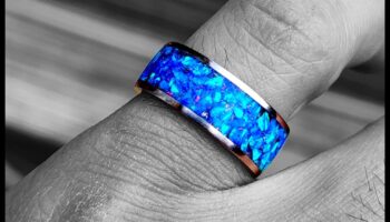 Mūžīgi dārgumi: aptveriet eleganci ar mūsu klasiskajiem gredzeniem